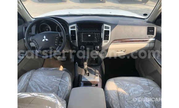 Buy Import Mitsubishi Pajero Black Car in Import - Dubai in Kailahun Buy Import Mitsubishi Pajero Black Car in Import - Dubai in Kailahun