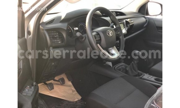 Buy Import Toyota Hilux Other Car in Import - Dubai in Kailahun Buy Import Toyota Hilux Other Car in Import - Dubai in Kailahun