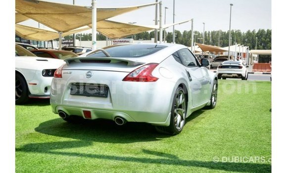 Acheter Import Voiture Nissan 370Z Autre à Import - Dubai, Kailahun Acheter Import Voiture Nissan 370Z Autre à Import - Dubai, Kailahun