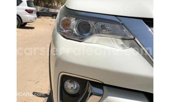 Buy Import Toyota Fortuner White Car in Import - Dubai in Kailahun Buy Import Toyota Fortuner White Car in Import - Dubai in Kailahun
