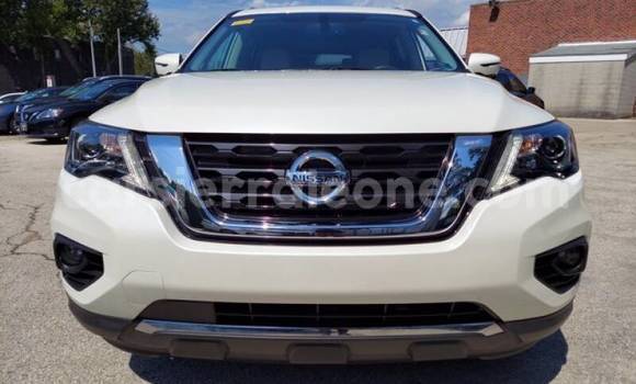 Buy Used Nissan Pathfinder White Car in Freetown in Western Urban Buy Used Nissan Pathfinder White Car in Freetown in Western Urban