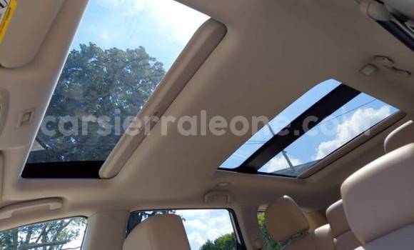 Buy Used Nissan Pathfinder White Car in Freetown in Western Urban Buy Used Nissan Pathfinder White Car in Freetown in Western Urban