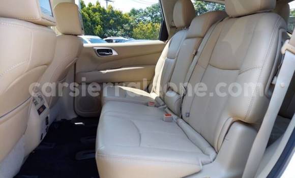 Buy Used Nissan Pathfinder White Car in Freetown in Western Urban Buy Used Nissan Pathfinder White Car in Freetown in Western Urban