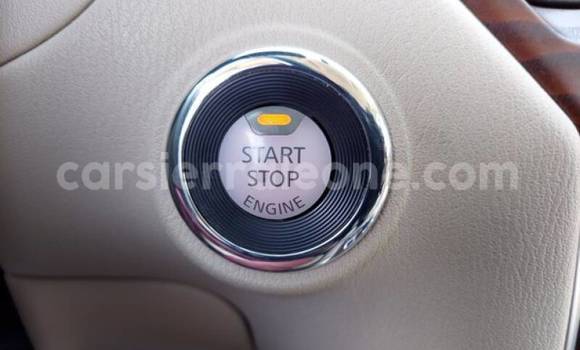 Buy Used Nissan Pathfinder White Car in Freetown in Western Urban Buy Used Nissan Pathfinder White Car in Freetown in Western Urban