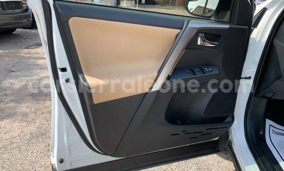 Buy Used Toyota RAV4 White Car in Freetown in Western Urban Buy Used Toyota RAV4 White Car in Freetown in Western Urban