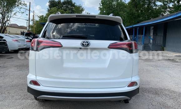 Buy Used Toyota RAV4 White Car in Freetown in Western Urban Buy Used Toyota RAV4 White Car in Freetown in Western Urban