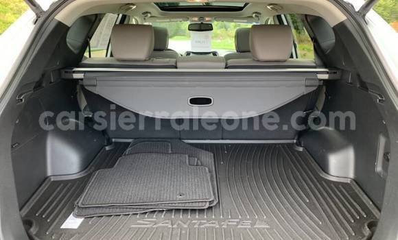 Buy Used Hyundai Santa Fe White Car in Freetown in Western Urban Buy Used Hyundai Santa Fe White Car in Freetown in Western Urban