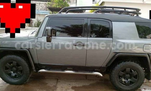 Buy Used Toyota FJ Cruiser Silver Car in Freetown in Western Urban Buy Used Toyota FJ Cruiser Silver Car in Freetown in Western Urban