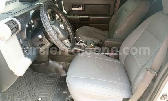 Buy Used Toyota FJ Cruiser Silver Car in Freetown in Western Urban Buy Used Toyota FJ Cruiser Silver Car in Freetown in Western Urban