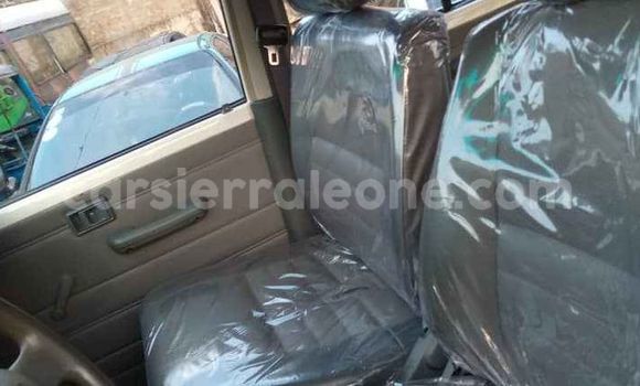 Buy Used Toyota Land Cruiser White Car in Freetown in Western Urban Buy Used Toyota Land Cruiser White Car in Freetown in Western Urban