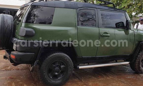Buy Used Toyota FJ Cruiser Green Car in Freetown in Western Urban Buy Used Toyota FJ Cruiser Green Car in Freetown in Western Urban