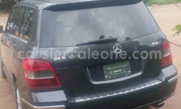 Buy Used Mercedes‒Benz GLK–Class Black Car in Freetown in Western Urban