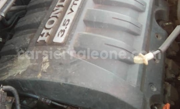 Buy Used Honda Pilot Silver Car in Freetown in Western Urban Buy Used Honda Pilot Silver Car in Freetown in Western Urban