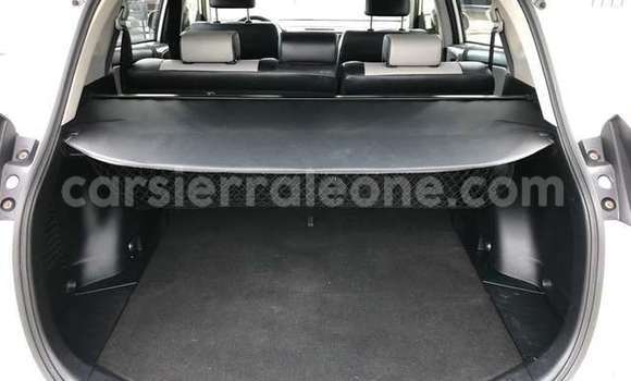 Buy Used Toyota RAV4 White Car in Blama in Kenema Buy Used Toyota RAV4 White Car in Blama in Kenema