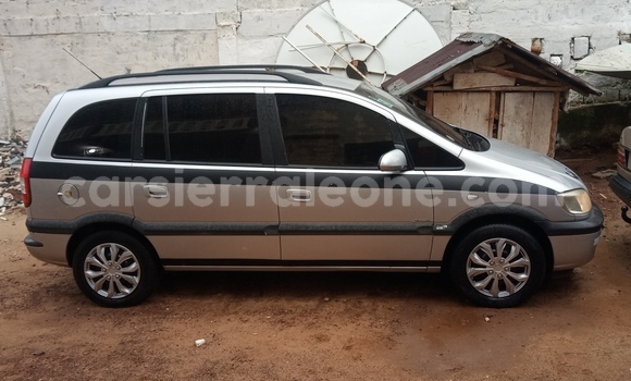 Buy Used Opel Zafira Silver Car in Freetown in Western Urban