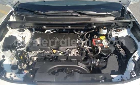 Buy Used Toyota RAV4 White Car in Kambia in Kambia Buy Used Toyota RAV4 White Car in Kambia in Kambia