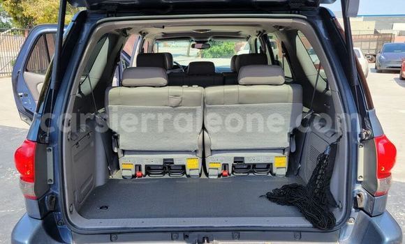 Buy Import Toyota Sequoia Blue Car in Blama in Kenema Buy Import Toyota Sequoia Blue Car in Blama in Kenema