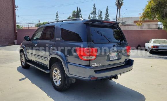 Buy Import Toyota Sequoia Blue Car in Blama in Kenema Buy Import Toyota Sequoia Blue Car in Blama in Kenema