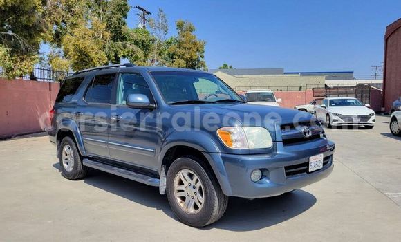 Buy Import Toyota Sequoia Blue Car in Blama in Kenema Buy Import Toyota Sequoia Blue Car in Blama in Kenema