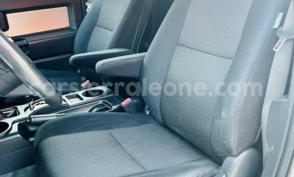 Buy Import Toyota FJ Cruiser Silver Car in Blama in Kenema Buy Import Toyota FJ Cruiser Silver Car in Blama in Kenema