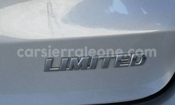 Buy Import Toyota Highlander Silver Car in Blama in Kenema Buy Import Toyota Highlander Silver Car in Blama in Kenema