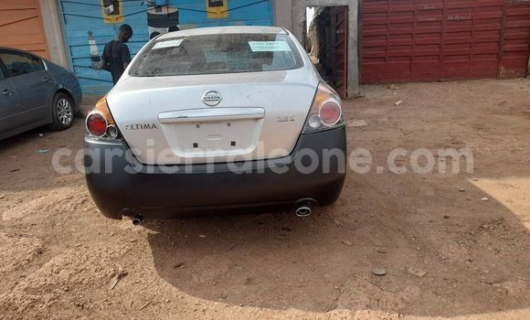 Buy Used Nissan Altima Silver Car in Baiima in Bo Buy Used Nissan Altima Silver Car in Baiima in Bo