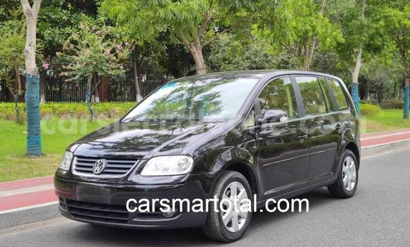 Buy Used Volkswagen Touran Silver Car in Freetown in Western Urban Buy Used Volkswagen Touran Silver Car in Freetown in Western Urban
