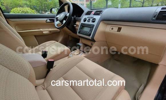 Buy Used Volkswagen Touran Silver Car in Freetown in Western Urban Buy Used Volkswagen Touran Silver Car in Freetown in Western Urban