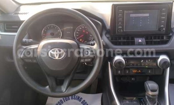 Buy Used Toyota RAV4 White Car in Freetown in Western Urban Buy Used Toyota RAV4 White Car in Freetown in Western Urban