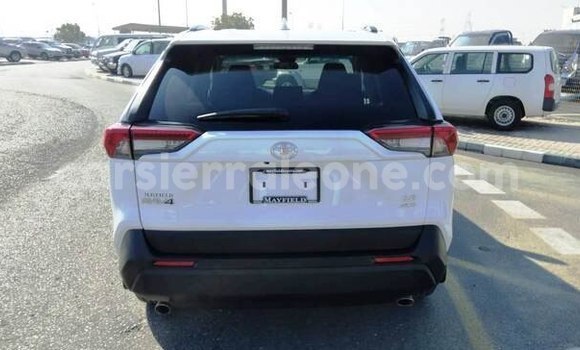 Buy Used Toyota RAV4 White Car in Freetown in Western Urban Buy Used Toyota RAV4 White Car in Freetown in Western Urban