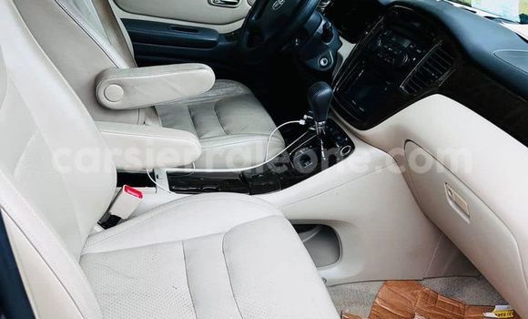 Buy Used Toyota Highlander Blue Car in Freetown in Western Urban Buy Used Toyota Highlander Blue Car in Freetown in Western Urban