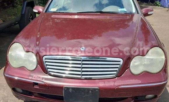 Buy Used Mercedes-Benz C-Classe Red Car in Freetown in Western Urban Buy Used Mercedes-Benz C-Classe Red Car in Freetown in Western Urban