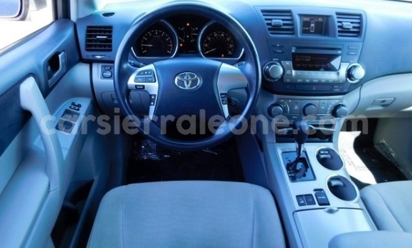 Buy Used Toyota Highlander Other Car in Freetown in Western Urban Buy Used Toyota Highlander Other Car in Freetown in Western Urban