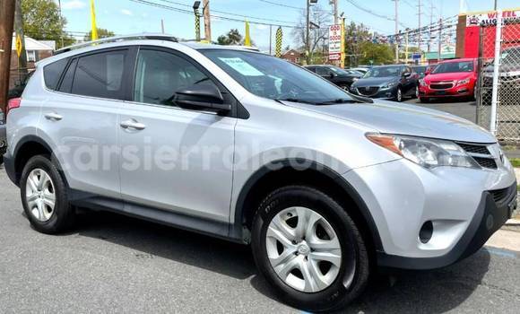 Buy Used Toyota RAV4 Silver Car in Bonthe in Bonthe Buy Used Toyota RAV4 Silver Car in Bonthe in Bonthe