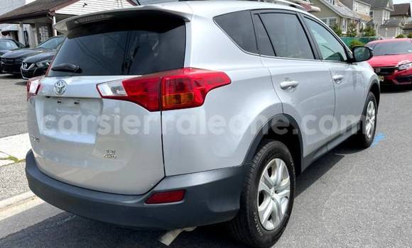Buy Used Toyota RAV4 Silver Car in Bonthe in Bonthe Buy Used Toyota RAV4 Silver Car in Bonthe in Bonthe