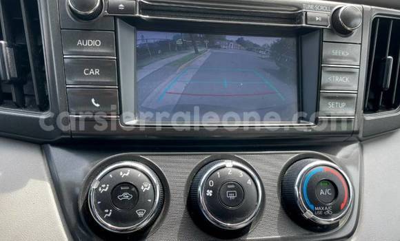 Buy Used Toyota RAV4 Silver Car in Bonthe in Bonthe Buy Used Toyota RAV4 Silver Car in Bonthe in Bonthe