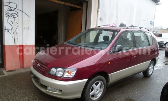 Buy Used Toyota Picnic Red Car in Mongeri in Bo Buy Used Toyota Picnic Red Car in Mongeri in Bo