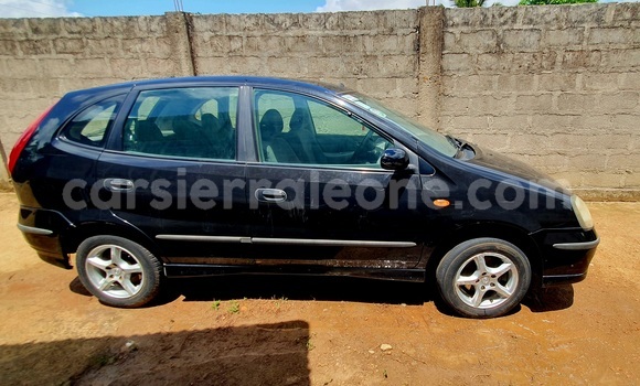 Acheter Occasion Voiture Nissan Tino Noir à Kenema, Kenema Acheter Occasion Voiture Nissan Tino Noir à Kenema, Kenema