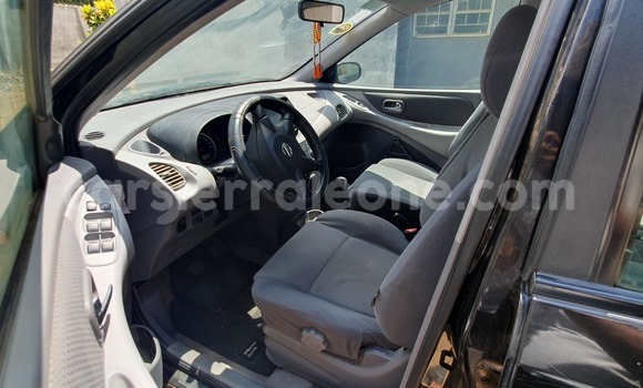 Acheter Occasion Voiture Nissan Tino Noir à Kenema, Kenema Acheter Occasion Voiture Nissan Tino Noir à Kenema, Kenema