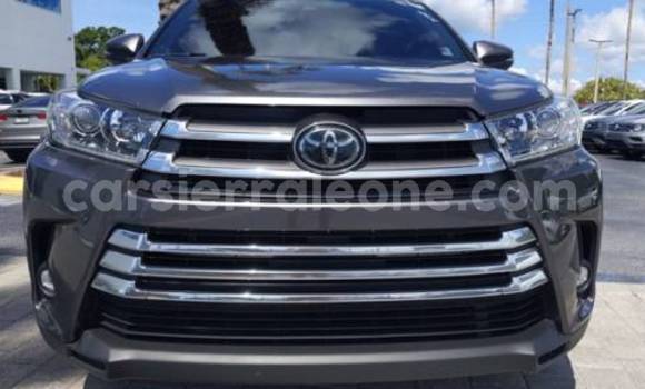 Buy Used Toyota Highlander Other Car in Freetown in Western Urban Buy Used Toyota Highlander Other Car in Freetown in Western Urban