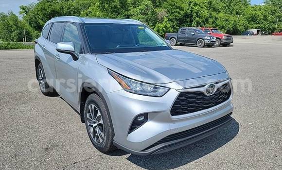 Buy Used Toyota Highlander Silver Car in Freetown in Western Urban Buy Used Toyota Highlander Silver Car in Freetown in Western Urban