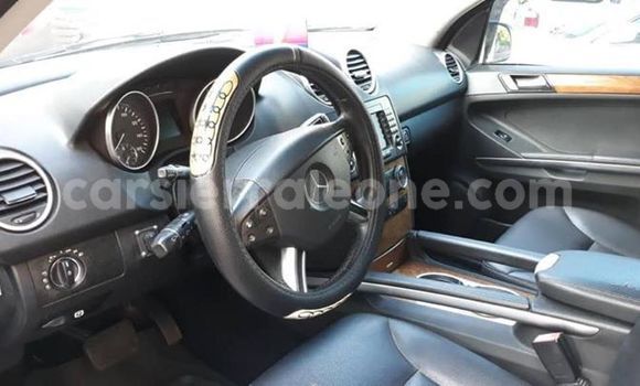 Acheter Occasion Voiture Mercedes‒Benz ML–Class Gris à Freetown, Western Urban Acheter Occasion Voiture Mercedes‒Benz ML–Class Gris à Freetown, Western Urban