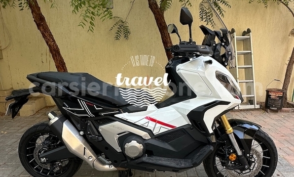 Buy Used Honda X-ADV White Bike in Freetown in Western Urban Buy Used Honda X-ADV White Bike in Freetown in Western Urban