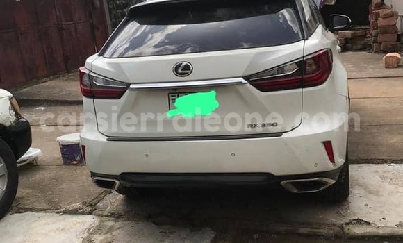 Buy Used Hyundai Accent White Car in Freetown in Western Urban Buy Used Hyundai Accent White Car in Freetown in Western Urban