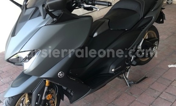 Buy Used Yamaha TMAX Silver Bike in Freetown in Western Urban