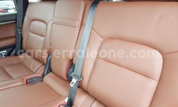 Buy Used Toyota Land Cruiser White Car in Freetown in Western Urban Buy Used Toyota Land Cruiser White Car in Freetown in Western Urban