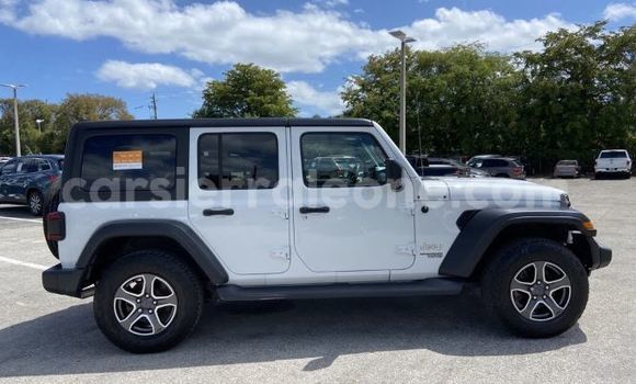 Buy Used Jeep Wrangler White Car in Benguema in Western Rural