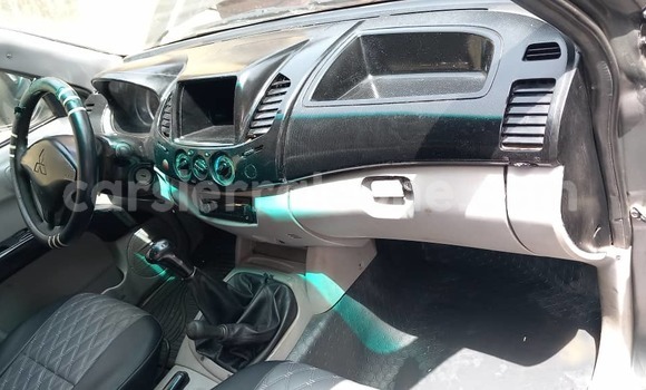 Buy Used Mitsubishi L200 Black Car in Freetown in Western Urban Buy Used Mitsubishi L200 Black Car in Freetown in Western Urban