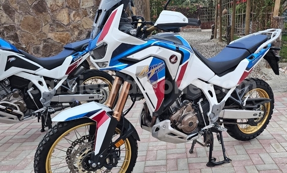 Buy Used Honda CRF Blue Bike in Freetown in Western Urban Buy Used Honda CRF Blue Bike in Freetown in Western Urban