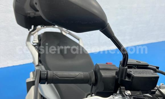 Buy Used Honda X-ADV Silver Bike in Freetown in Western Urban Buy Used Honda X-ADV Silver Bike in Freetown in Western Urban